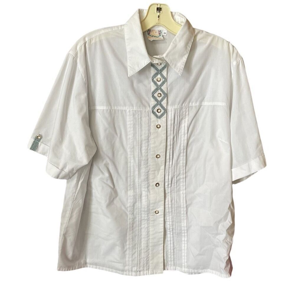 Vintage Die Bluse Exclusive size XL  (44 )button up blouse.